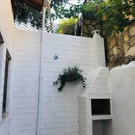 Ildır’da Denize 150 mt. Uzaklıkta Daire. *